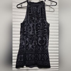 NWT MAX STUDIOS black velvet womens mock sleeveless top.